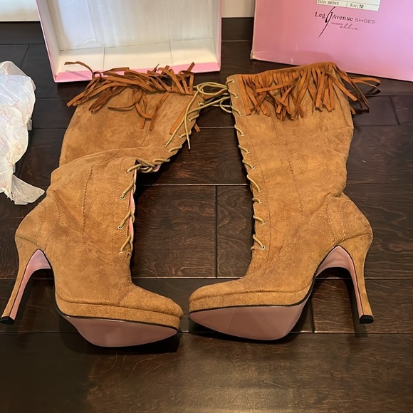 Leg Avenue Boots 10 NIB - Picture 10 of 10